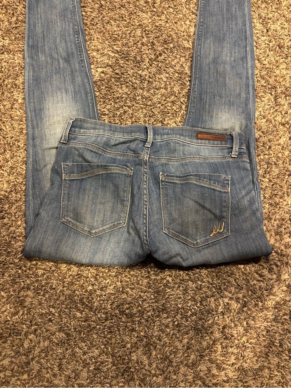Women’s Express Mid Rise Legging Jeans
